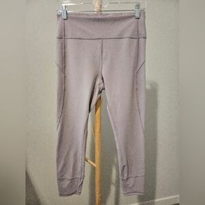 Lululemon Women's Cropped Leggings, Size 10